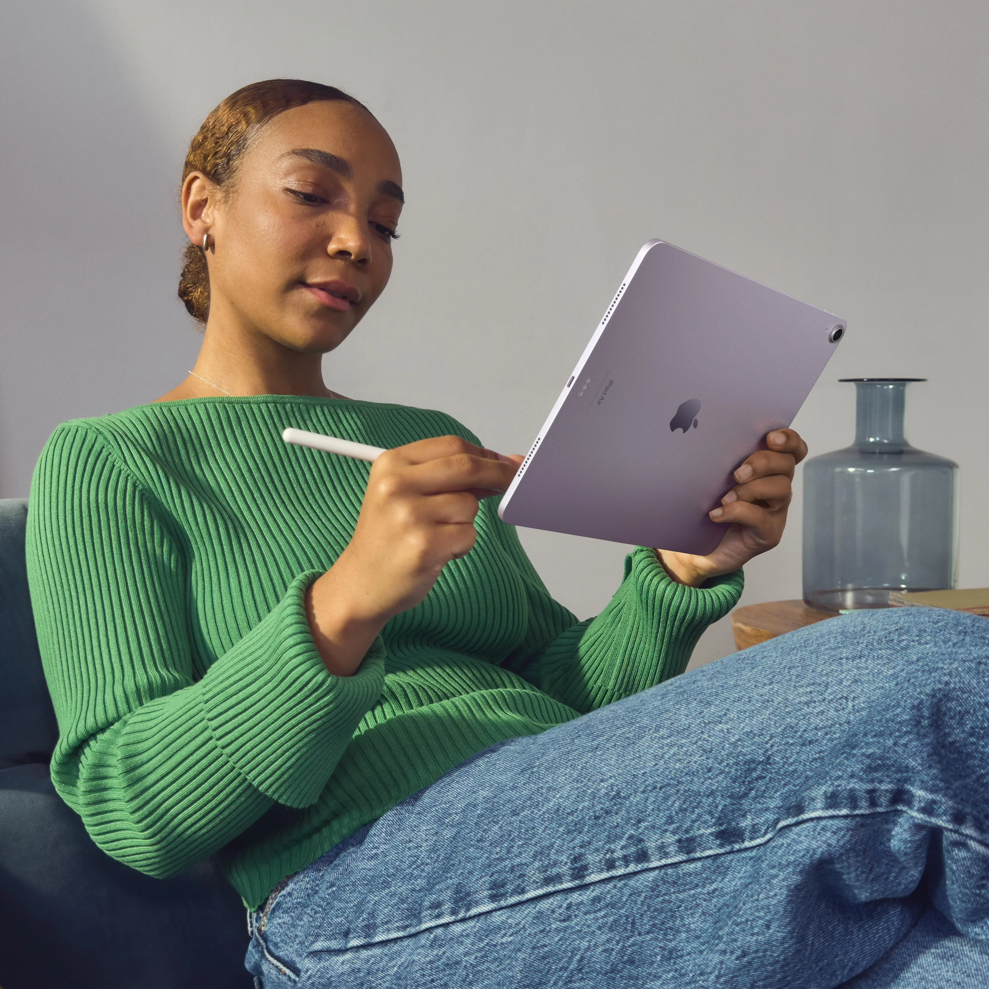 11-inch iPad Air Wi-Fi 128GB - Purple (M2) - Image 6