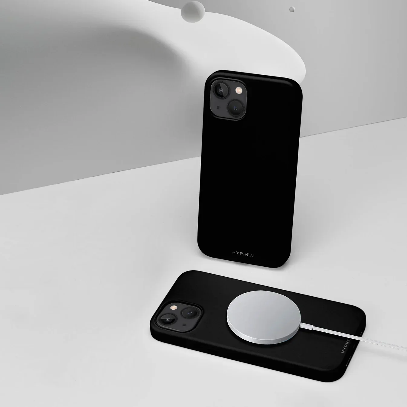 HYPHEN TINT Silicone Magsafe Case for iPhone 14 - Black - Image 10