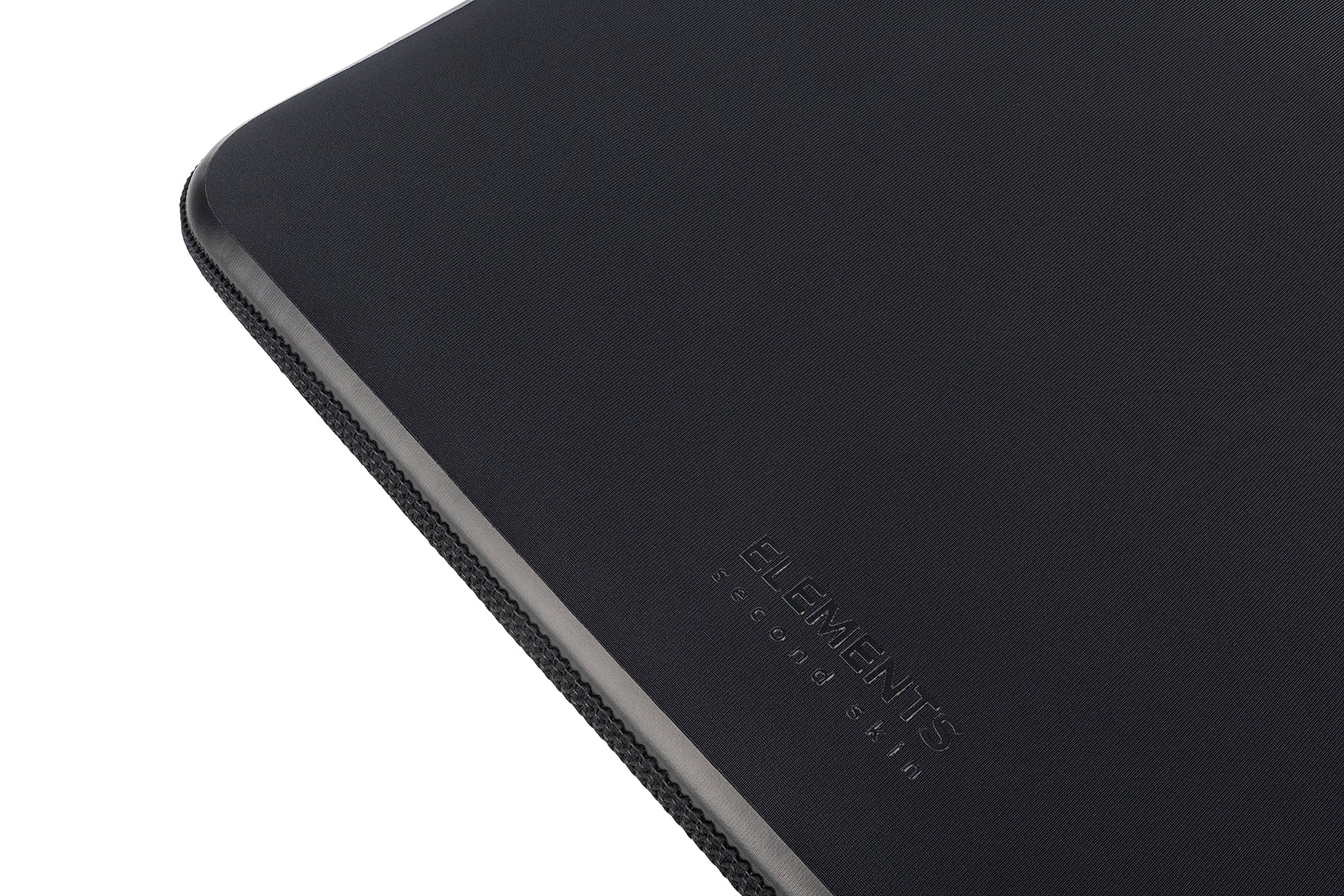 Tucano Elements 2 Sleeve 14" - Black - Image 4